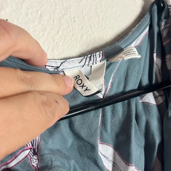 Roxy Rivello With You Sleeveless Wrap Floral Dress size XS - Picture 10 of 14